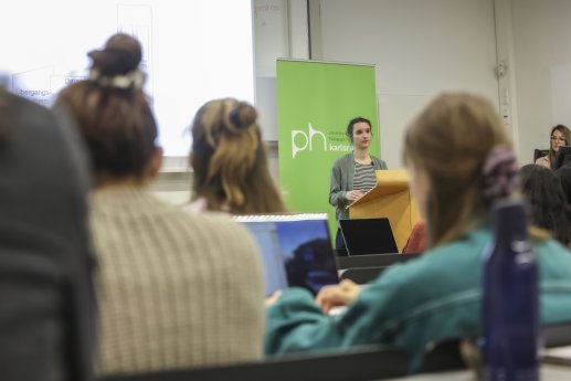 PHKA_Vortragsreihe_Bildung in der (Post-)Migrationsgesellschaft_Fabry.jpg