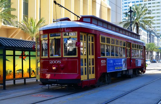 USA_NewOrleans_Louisiana_Canal Streetcar side_credit NOCVB.jpg