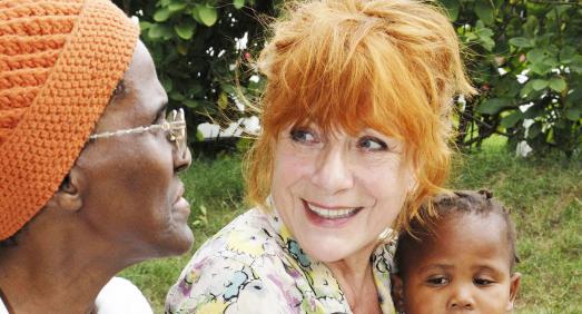 HelpAge Botschafterin Hannelore Hoger