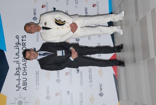 MSC Cruises CEO Gianni Onorato und Kapitän Francesco Di Palma.jpg