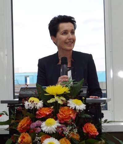 Prof. Dr. Gabriele Zimmermann-Abschlussfeier Bachelor of Insurance Management 2016.JPG