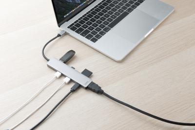 HZ 2799 05 Callstel USB Hub DeX Smartphone PC Adapter 3xUSB
