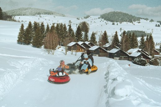 ID_9388_Bernau Snowtubing3.jpg