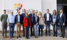 Die Vertreter zahlreicher Gemeinden kamen zur BKK ProVita, um die Gemeinwohl-Ökonomie in der Region um München zu etablieren