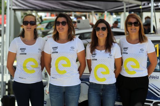 BereitfrdievierteADACOpelElectricRallyCup-SaisonDerOpelCorsaRallyElectricelektrisiertEuropa.JPG