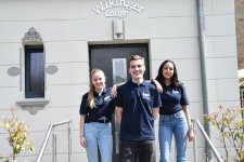 Die Wikinger-Azubis Claudia, Niko und Lou (v.l.n.r.) organisieren den Wandermarathon 2024 am 3. Oktober