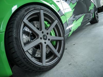 Schropp Tuning-Audi S6 Avant auf Barracuda Virus-Felgen in Matt-Gunmetal