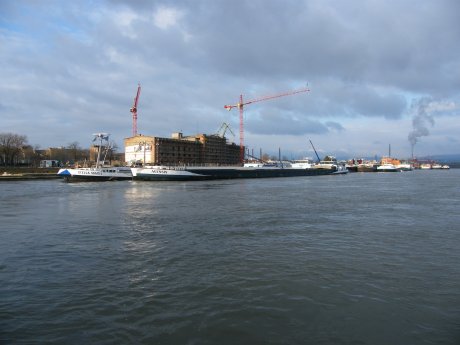 Hafen Mainz 1.JPG