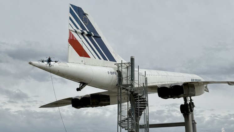 Reinigungsaktion mit Drohne Technik Museen Sinsheim Speyer 2025_concorde.JPG