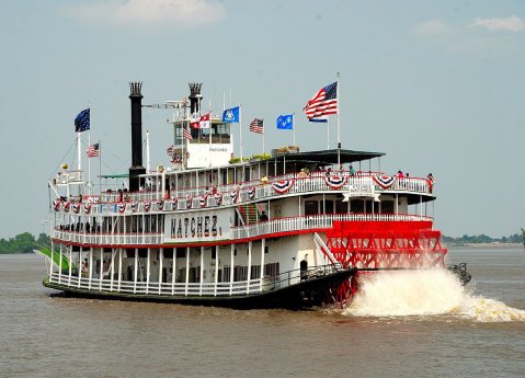 USA_NewOrleans_Louisiana_Natchez_NOCVB.jpg