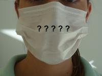 Mundschutz mit Frage