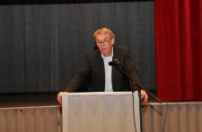 Präsident Harald Herrmann ging in seiner Rede auch auf die Kriegsauswirkungen und die Preissteigerungen für Energie und Rohstoffe ein. 