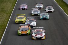 Start Rennen 1 ADAC GT Masters