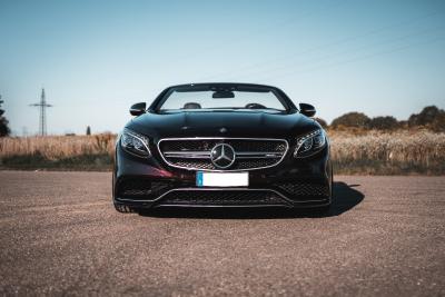Starkes Luxus-Cabrio mit feinem Schuhwerk - Deville am Mercedes-AMG S 63
