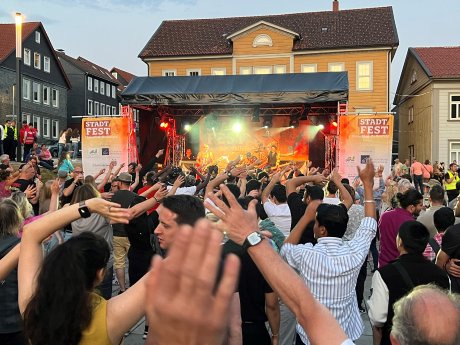 StadtfestCLZ_BlickBühne©Katharina Dundler:GLC AG.jpg