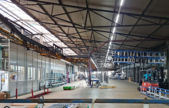 Blick in Pulverbeschichtung.jpg