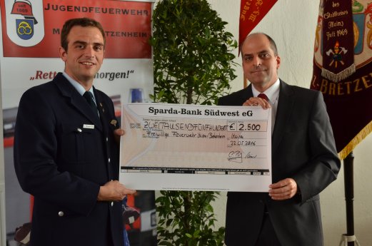 Spende Sparda-Bank Feuerwehr Mainz-Bretzenheim.jpg