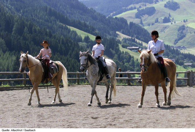 Ferien- und Reitanlage Altachhof_Saalbach.jpg