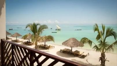 DoubleTree_Resort_by_Hilton_Zanzibar_–_Nungwi_Beach_View_Credits_-_DoubleTree_by_Hilton.jpg