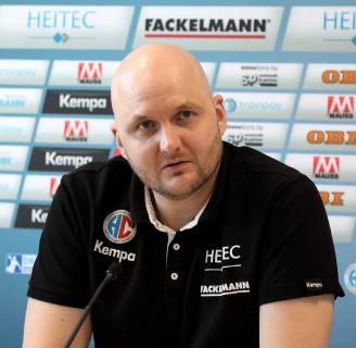 (Jocki_Foto, Erlangen) Wir sind gegen Wetzlar gut vorbereitet - HC Erlangen-Trainer Eyjolfsson