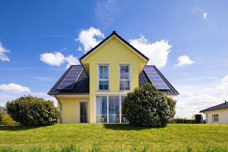 Alle Heinz von Heiden- Einfamilien- und Mehrfamilienhäuser entsprechen dem aktuellen Gebäudeenergiegesetz (GEG) und sind gemäß Bauherrenwunsch entsprechend der Bundesförderung für effiziente Gebäude (BEG) förderfähig.