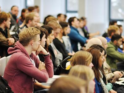 260 Erstsemester zum Sommersemester 2017 an der FH Lübeck, Foto: FH Lübeck