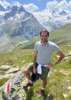 Roger Federer hiking Swiss Alps.jpg