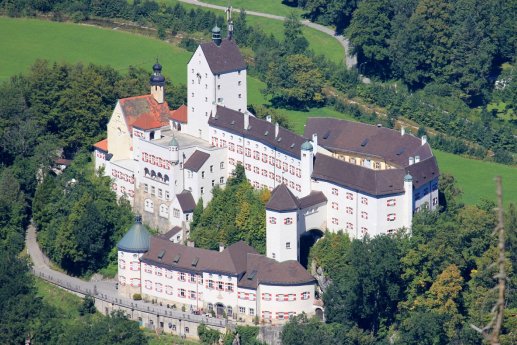 schloss-hohenaschau_img4290a_klein.jpg