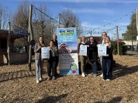 Auftakt zur Kids Watt Academy: Von links nach rechts: Leonie Aden, Jara Segebade, Mark Schuur (alle Center Parcs), Frauke Bitterer (EWE AG), Claudio Schrock-Opitz, Celine Adrian-Ortel, Tina Tönjes (alle TSB)