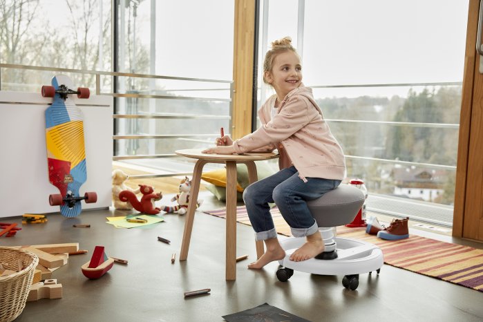 Pressebild_PM Kinderausstattung_© AGR_Aeris.jpg
