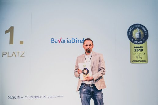 BavariaDirekt_Erkan-Eren_BankingCheck_eKomi-Award_2019.jpg