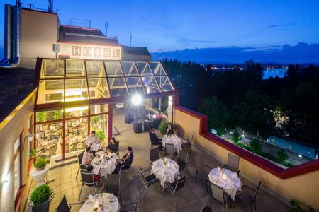 Das Hotel Dreiländerbrücke in Weil am Rhein gehört seit März 2019 zu der internationalen Marke Best Western und firmiert unter dem neuen Namen Best Western Hotel Dreiländerbrücke
