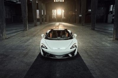 NOVITEC veredelt den McLaren 570S Spider und setzt auf Pirelli P Zero Nero GT