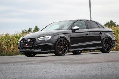 Motorsportlers Daily - Audi RS 3 Limo auf Ultralight Project 3.0