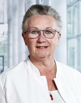Prof. Doris Henne-Bruns.jpg
