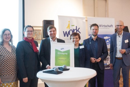 Bild 2_PM_Hotel an der Therme i-work Award.jpg