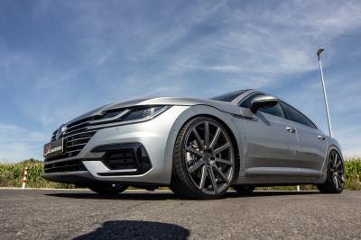Volkswagen auf großen Fuß: Cor.Speed DeVille am Arteon