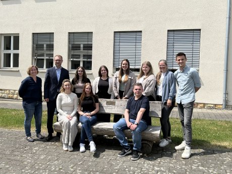 Gruppenbild_Azubis Oberhavel 2025.jpg