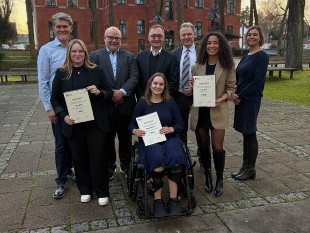 PM_04_2026 Prämierung herausragender Abschlussarbeiten .jpeg