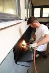 Zunehmend sind auch Abiturienten aufgrund der guten beruflichen Perspektiven Feuer und Flamme für eine Ausbildung im Dachdeckerhandwerk.