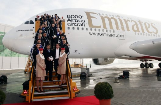Emirates_Feierliche Übergabe des 6000. Airbus A380_2.JPG