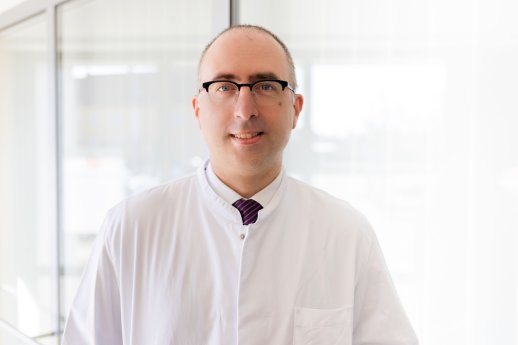 Prof. Dr. med. Dimitrios Mougiakakos_Sarah Kossmann_UMMD.jpg