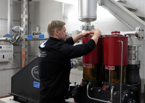 Heilwassertechnik III (c) Bayer. Staatsbad Bad Kissingen GmbH_Foto Julia Gerber.png