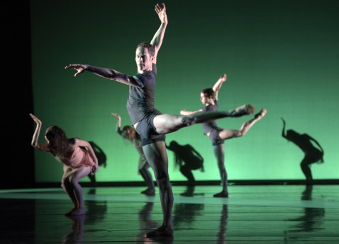 Oper  Leipzig-Leipziger Ballett_Ein Liebestraum_12.04.2013_Copyright Bettina Stöss_144 (5).JPG