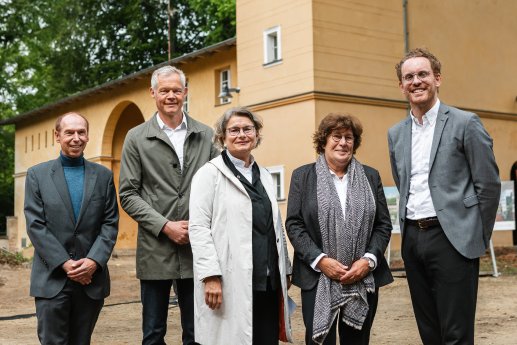 gb_projekte_oeffentliche_bauten_tbz_pk_c_konstantin_boerner_gruppe_nah.jpg