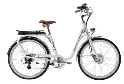 Jetzt neu mit 26-Zoll-Reifen: Das PEUGEOT eLC01 ist der ideale Begleiter für die Stadt.