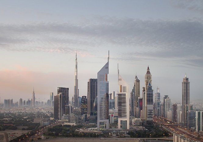 Jumeirah Emirates Towers Dubai.jpg