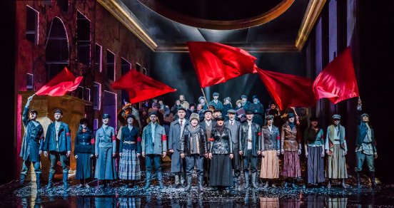 Doktor Schiwago_27.01.18_Ensemble Musikalische Komödie © Kirsten Nijhof.jpg