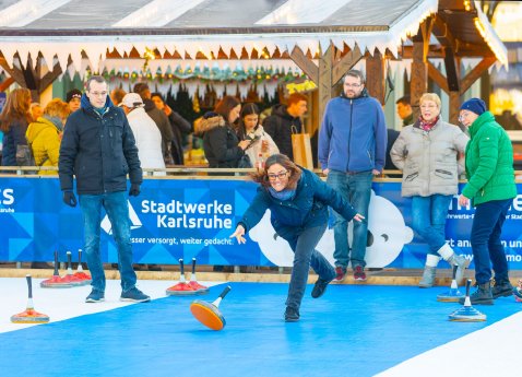 Stockschiessen_StadtwerkeKarlsruheWINTERZEIT_2023_JuergenRoesner_0357.jpg