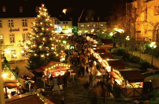 Weihnachtsmarkt in Bad Neuenahr-Ahrweiler.jpg